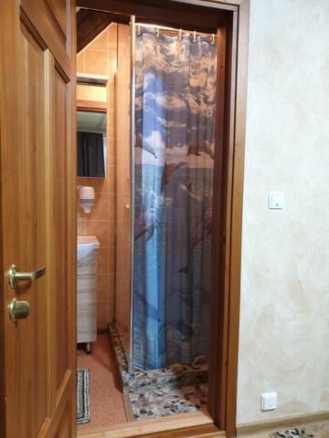 Фото номера Двухместный номер с 1 кроватью, вид на озеро Гостевой дом Nina puhkemaja г. Нина 32